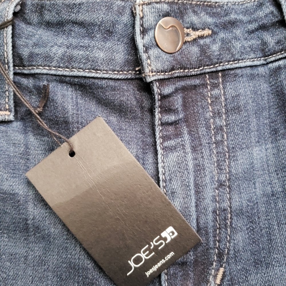 Joe's Jeans Curvy Skinny Ankle Jeans - Picture 4 of 8